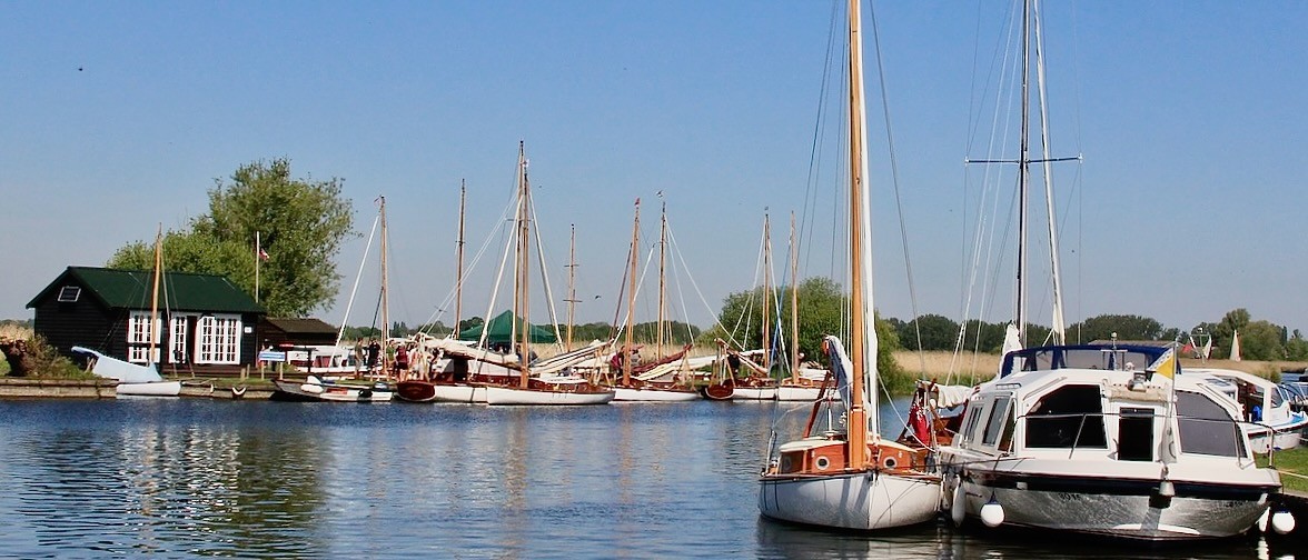 Spring Regatta Sue H wide 1 1